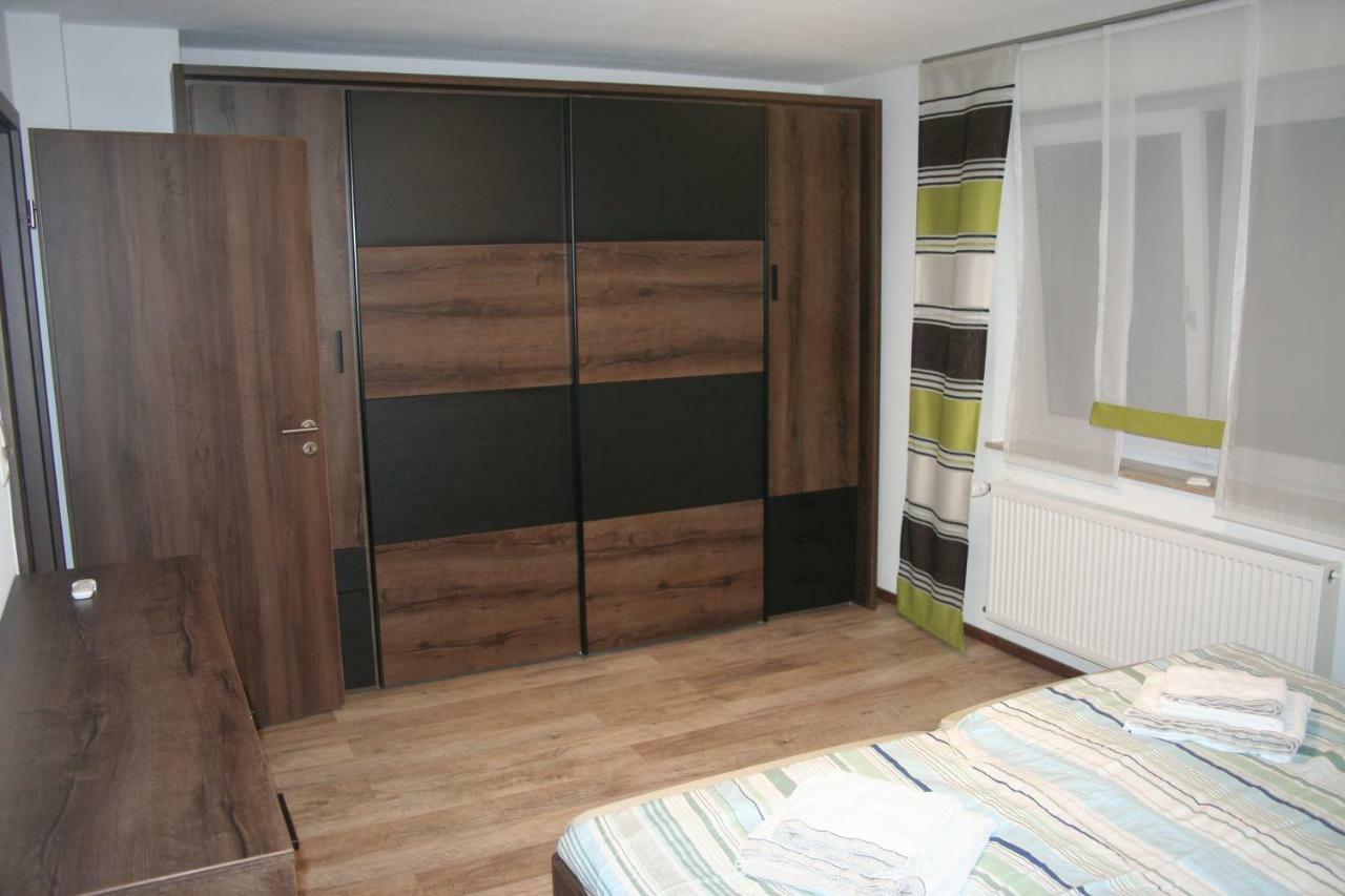 Privat Unterkunft Schreiber Winterbach  Exterior photo