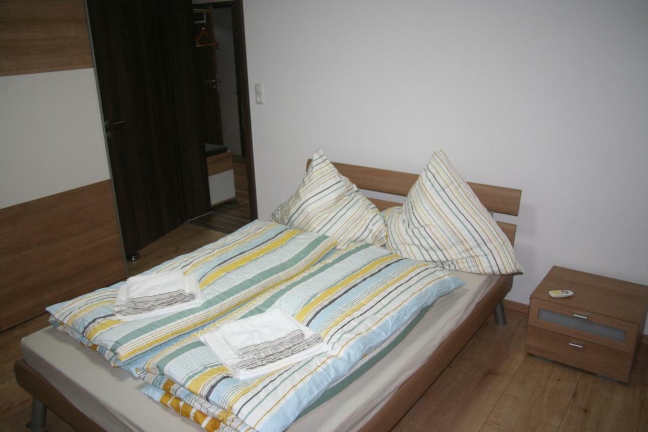 Privat Unterkunft Schreiber Winterbach  Exterior photo